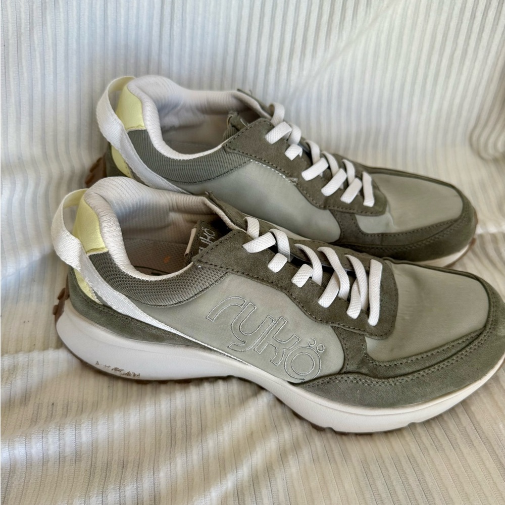 Ryka Jog On Olive slip on sneakers 9